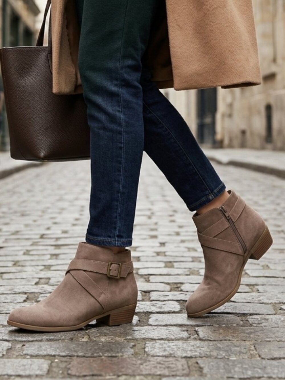 ✨ LifeStride "Adley" Shootie Ankle Boots in Taupe ✨